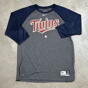 MLB Minnesota Twins Nike Dri Fit Shirt Mens Small Gray 3/4 Sleeve Baseball
